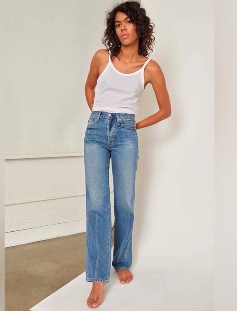 AMO Cora High Rise Straight Leg Crescent Jeans 32 - Picture 2 of 10